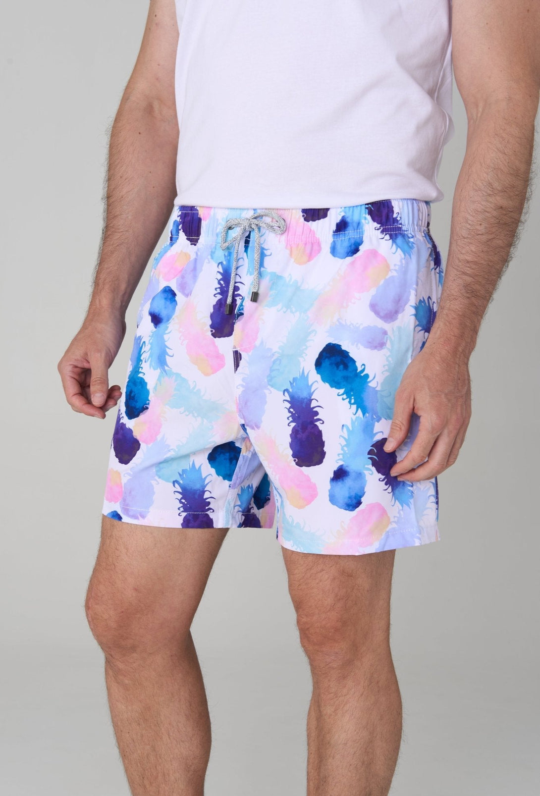 Pantaloneta estampada piñas pastel - JON SONEN COLOMBIA