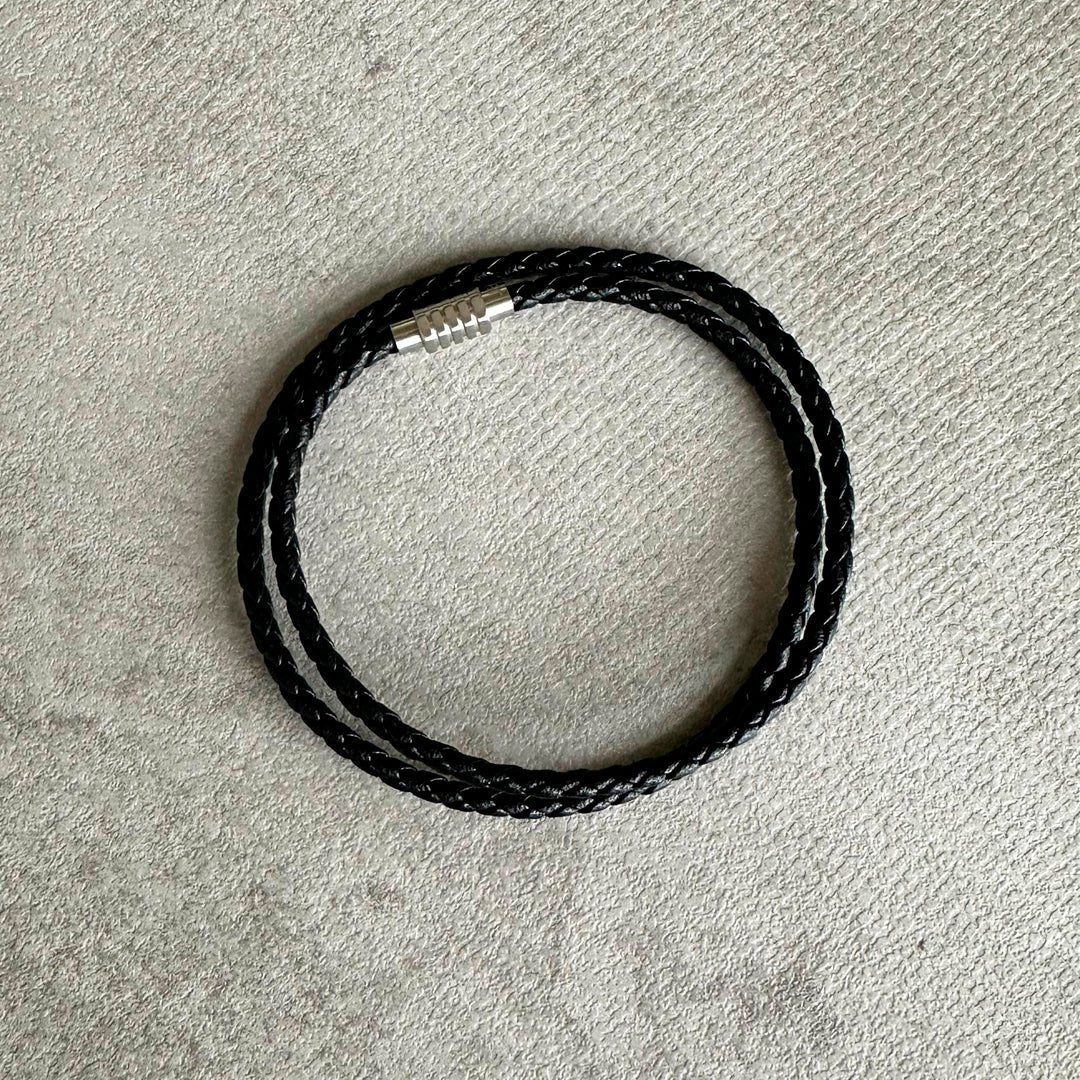 Pulsera Doble En Cuero Jon Sonen Negro - JON SONEN COLOMBIA