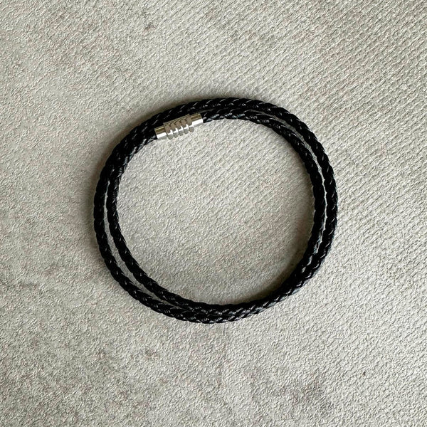 Pulsera Doble En Cuero Jon Sonen Negro - JON SONEN COLOMBIA